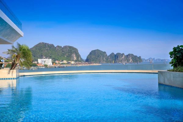 Wyndham Legend Halong Hotel (Hạ Long)